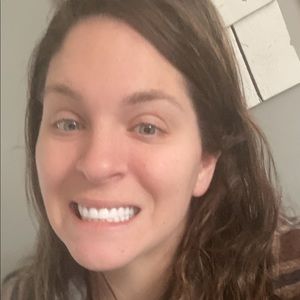 Meet your Posher, Alison